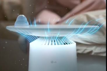 lg-puricare-air-purifier-clean-air-technology-dubai.webp LG Puricare Aero Furniture showcasing airflow purification technology at home